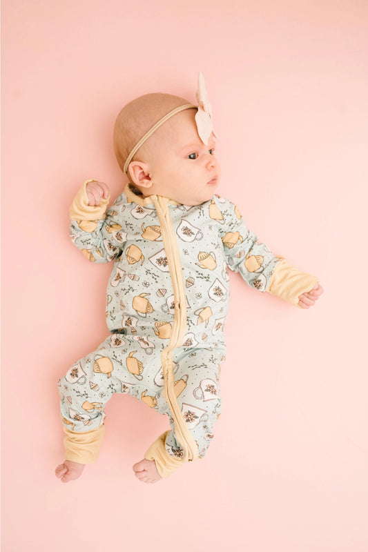 bamboo sleeper|tea time